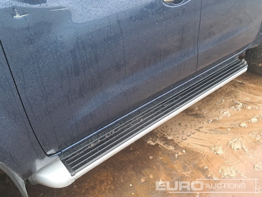 Pick-up 2019 Nissan Navara Tekna: Foto 26