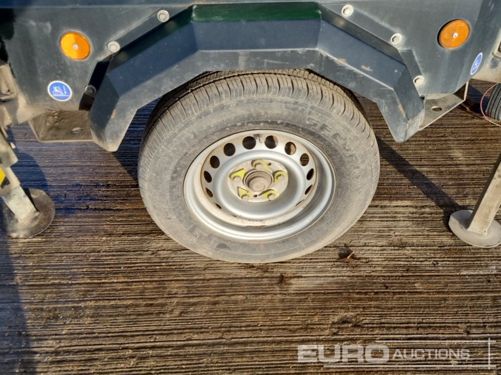 Turnul de iluminat 2020 Generac V20: Foto 9