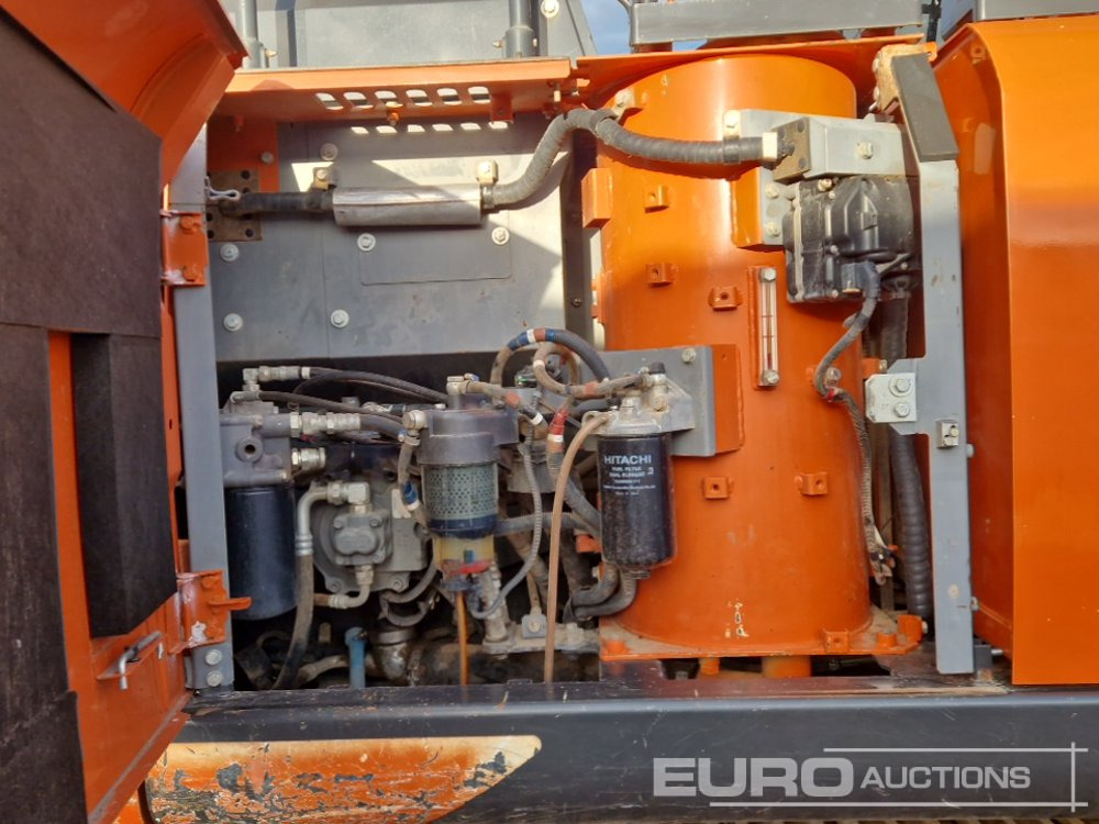 Excavator pe şenile 2020 Hitachi ZX130LCN-6: Foto 29