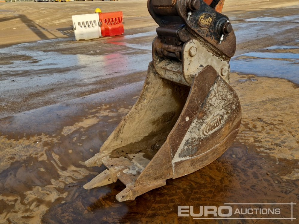 Excavator pe şenile 2020 Hitachi ZX130LCN-6: Foto 41