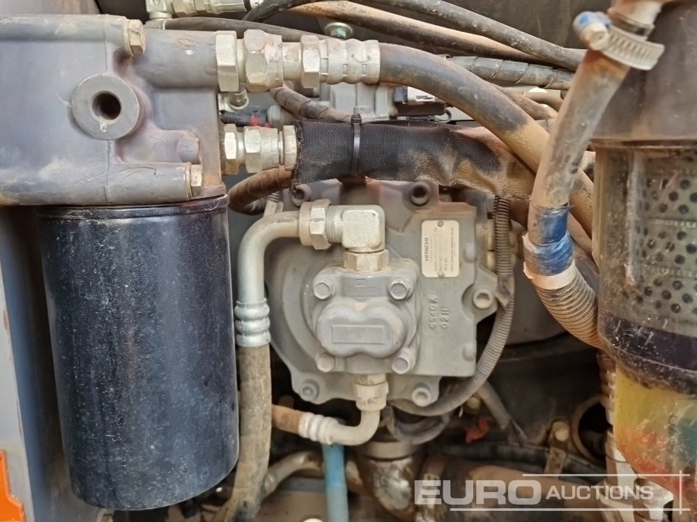 Excavator pe şenile 2020 Hitachi ZX130LCN-6: Foto 32