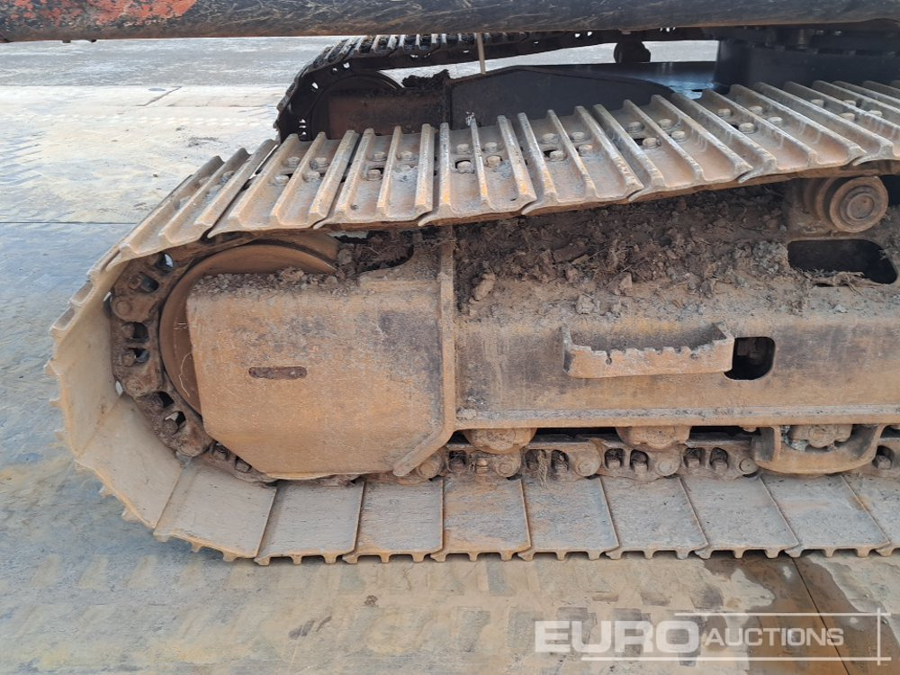 Excavator pe şenile 2020 Hitachi ZX210LC-6: Foto 27 Excavator pe şenile 2020 Hitachi ZX210LC-6: Foto 27