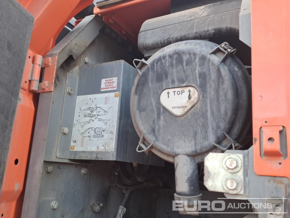 Excavator pe şenile 2020 Hitachi ZX210LC-6: Foto 35 Excavator pe şenile 2020 Hitachi ZX210LC-6: Foto 35