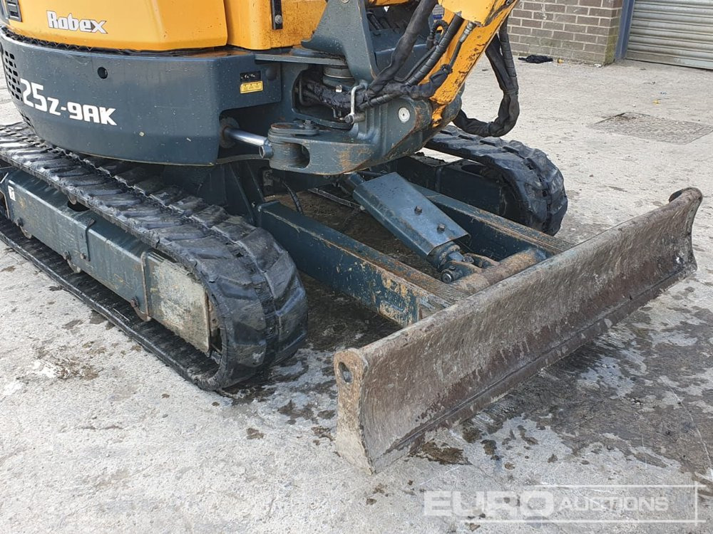 2020 Hyundai R25Z-9AK - Mini excavator: Foto 5 2020 Hyundai R25Z-9AK - Mini excavator: Foto 5