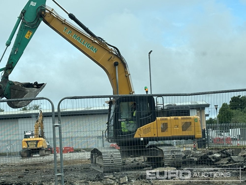 2020 Sany SY215C - Excavator pe şenile: Foto 1 2020 Sany SY215C - Excavator pe şenile: Foto 1