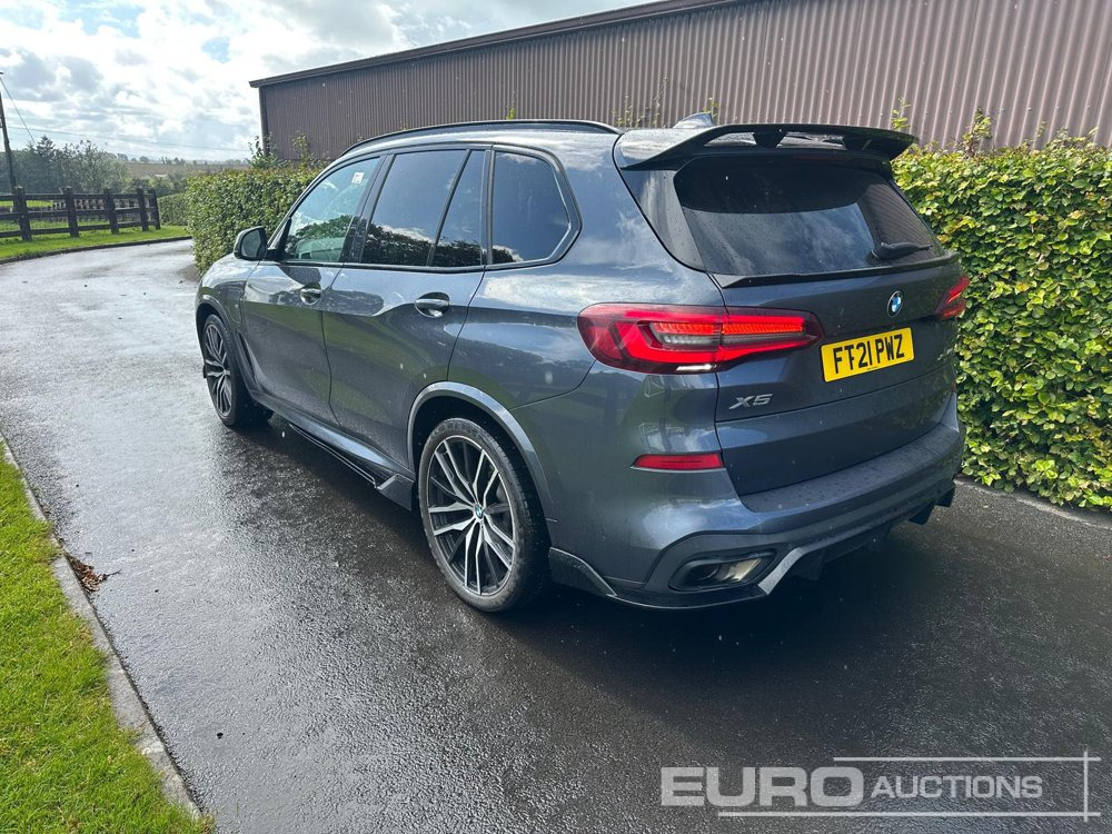 2021 BMW X5 45E M-Sport - SUV: Foto 2 2021 BMW X5 45E M-Sport - SUV: Foto 2
