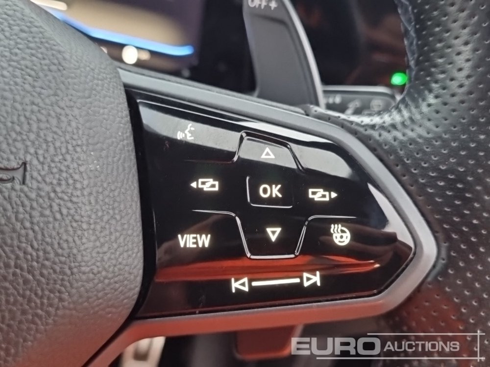 Automobil 2021 Volkswagen Golf R: Foto 39