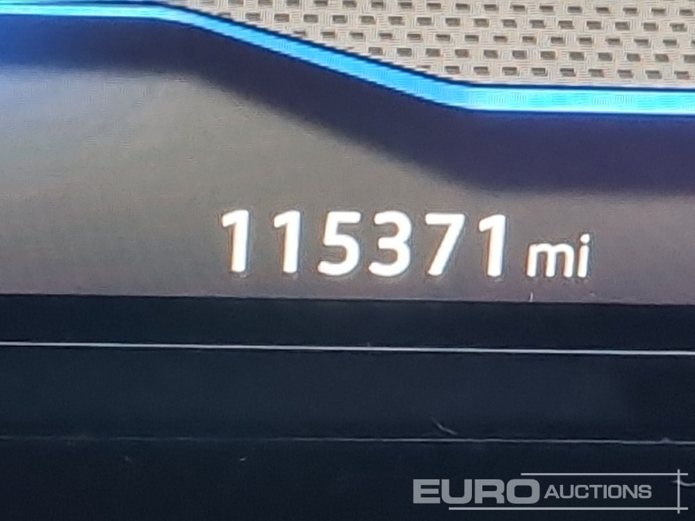 Automobil 2021 Volkswagen Golf R: Foto 44