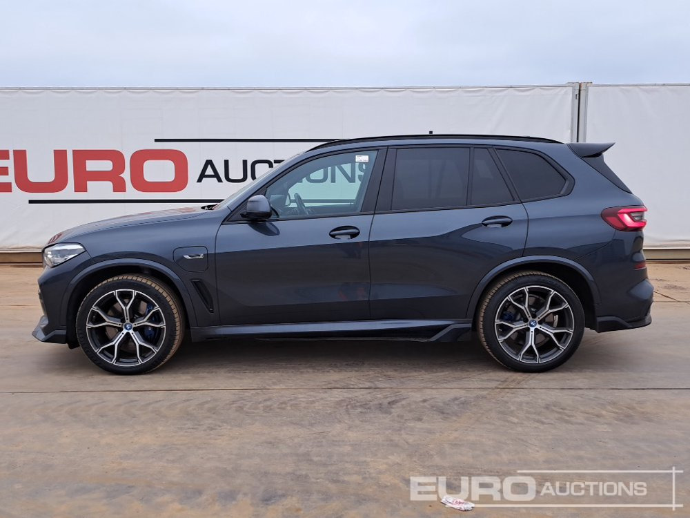 2022 BMW X5 45E M-Sport - SUV: Foto 2 2022 BMW X5 45E M-Sport - SUV: Foto 2