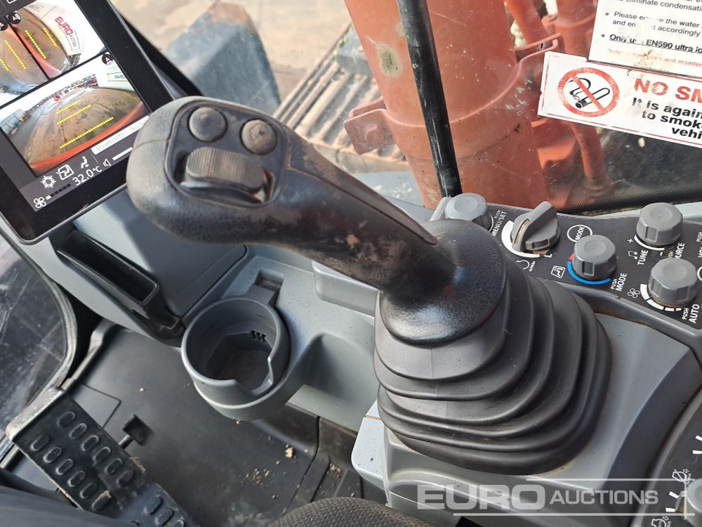 2022 Hitachi ZX135USBL-7 - Excavator pe şenile: Foto 4 2022 Hitachi ZX135USBL-7 - Excavator pe şenile: Foto 4