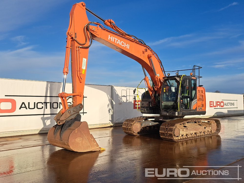 2022 Hitachi ZX225USLC-7 - Excavator pe şenile: Foto 1 2022 Hitachi ZX225USLC-7 - Excavator pe şenile: Foto 1