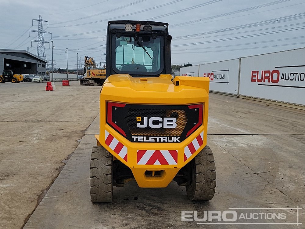 2022 JCB TLT35D 4X4 - Stivuitor telescopic: Foto 4 2022 JCB TLT35D 4X4 - Stivuitor telescopic: Foto 4