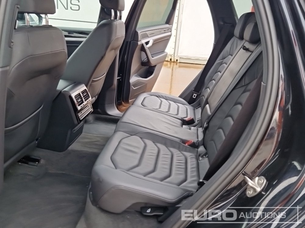 SUV 2022 Volkswagen Touareg: Foto 21