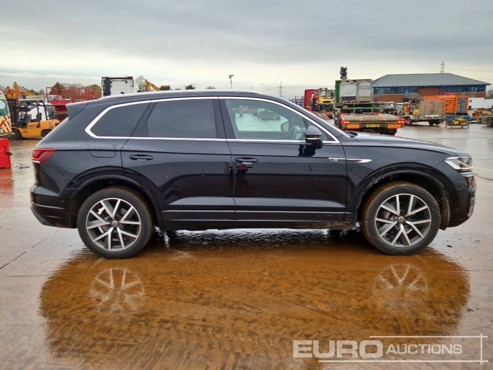 SUV 2022 Volkswagen Touareg: Foto 6