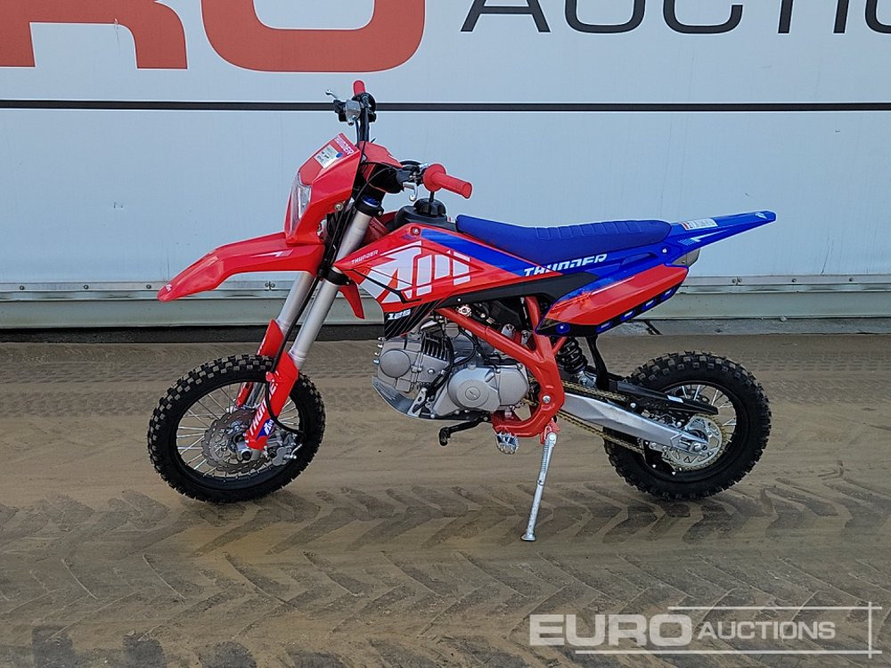 2025 Apollo Thunder 125cc Motorcross Bike, 14" Front, 12" Rear Tyres, Electric Start, Air Cooled, Hydraulic Suspension, Disc Brakes, Lighting Kit (UNASSEMBLED) - Motocicletă: Foto 2 2025 Apollo Thunder 125cc Motorcross Bike, 14" Front, 12" Rear Tyres, Electric Start, Air Cooled, Hydraulic Suspension, Disc Brakes, Lighting Kit (UNASSEMBLED) - Motocicletă: Foto 2