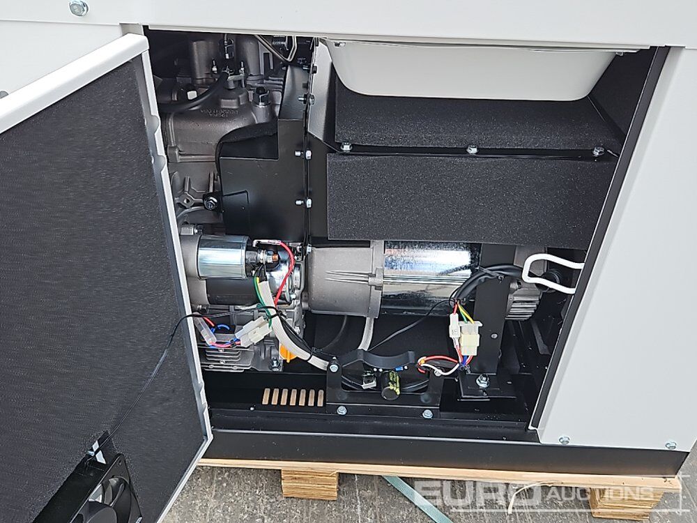 Generator electric 2025 Compal VG-R110: Foto 13 Generator electric 2025 Compal VG-R110: Foto 13