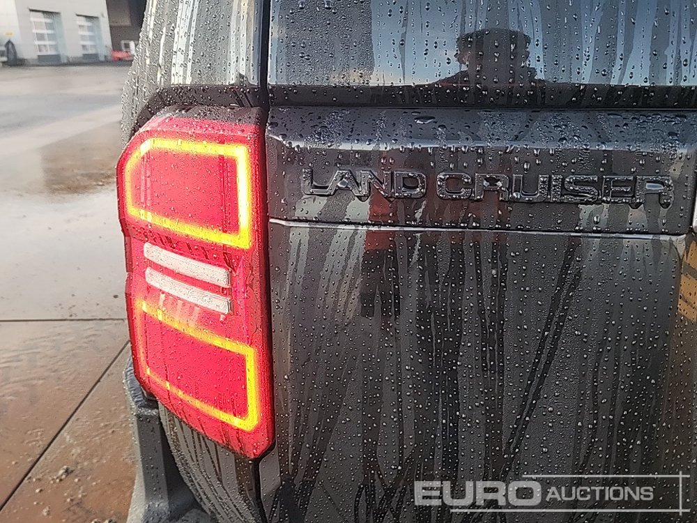 SUV 2025 Toyota Land Cruiser: Foto 31 SUV 2025 Toyota Land Cruiser: Foto 31