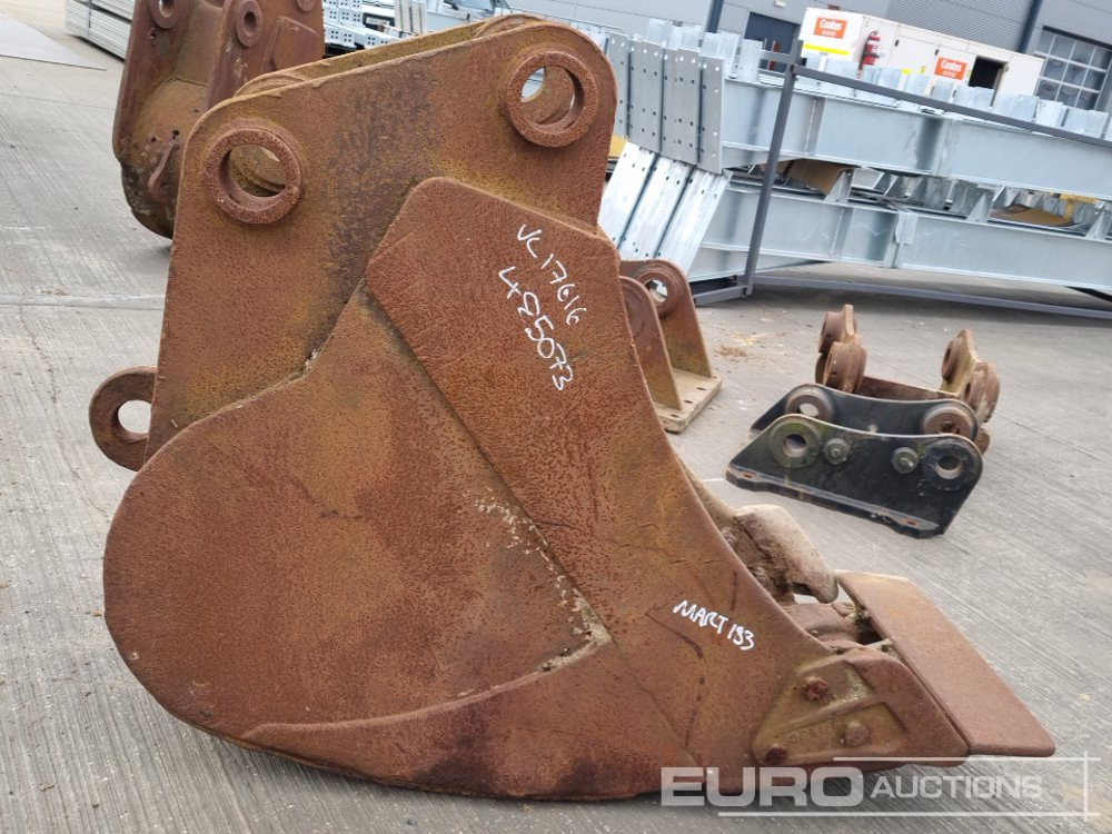 Cupă 24” Digging Bucket 80mm Pins to suit 20 Ton Excavator: Foto 6