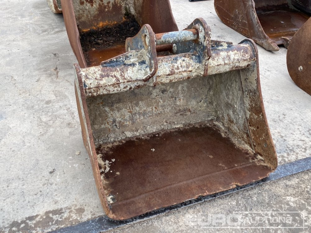 36" Digging Bucket 50mm Pin to suit 6-8 Ton Excavator - Cupă: Foto 1 36" Digging Bucket 50mm Pin to suit 6-8 Ton Excavator - Cupă: Foto 1