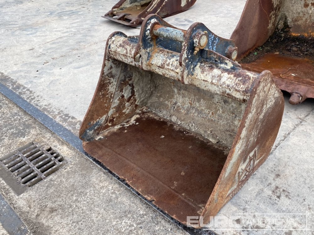 36" Digging Bucket 50mm Pin to suit 6-8 Ton Excavator - Cupă: Foto 3 36" Digging Bucket 50mm Pin to suit 6-8 Ton Excavator - Cupă: Foto 3