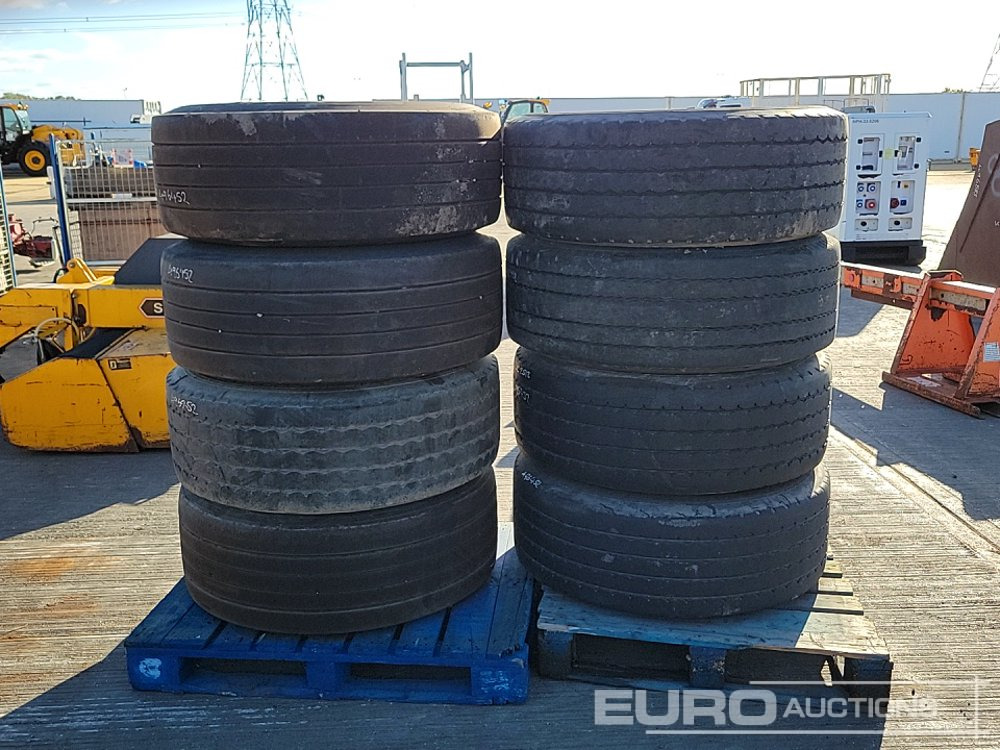 385/65R22.5 Tyre & Rim (8 of) - Anvelopă: Foto 2 385/65R22.5 Tyre & Rim (8 of) - Anvelopă: Foto 2