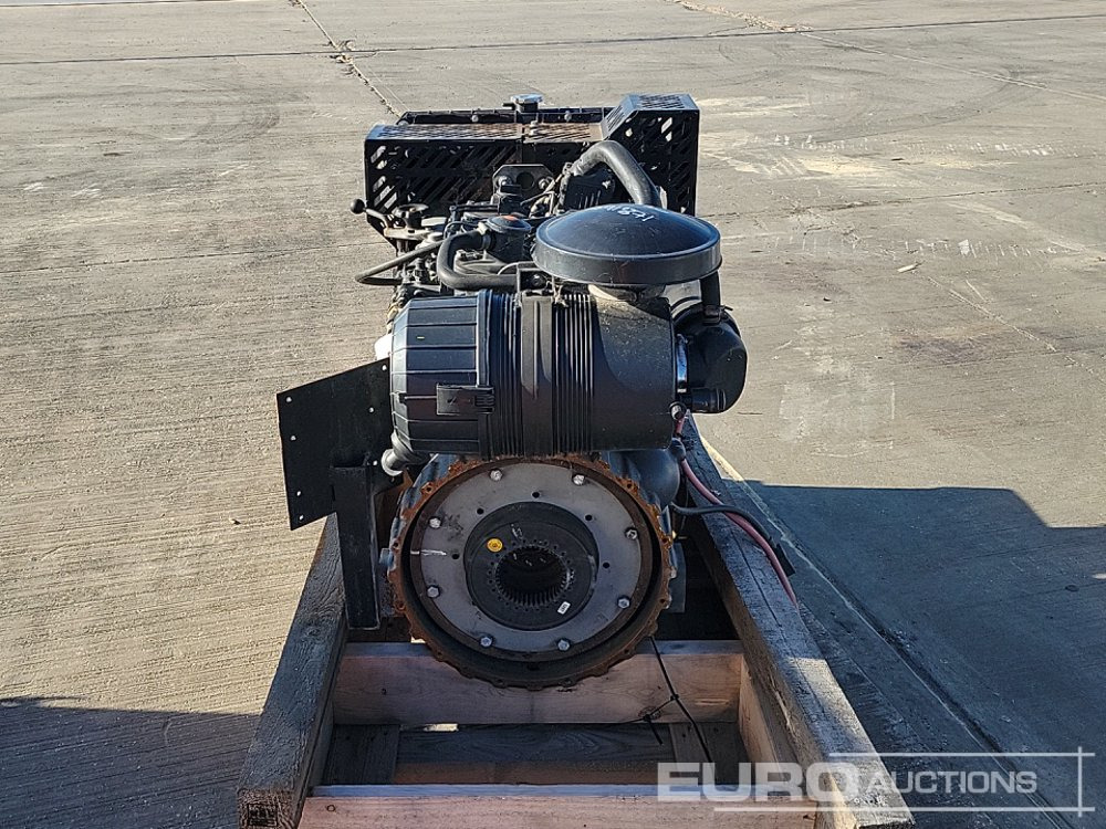 4 Cylinder Engine - Motor: Foto 4 4 Cylinder Engine - Motor: Foto 4