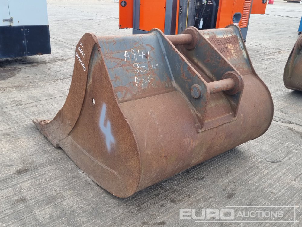 60" Scoop Bucket 80mm Pin to suit 20 Ton Excavator - Cupă: Foto 3 60" Scoop Bucket 80mm Pin to suit 20 Ton Excavator - Cupă: Foto 3
