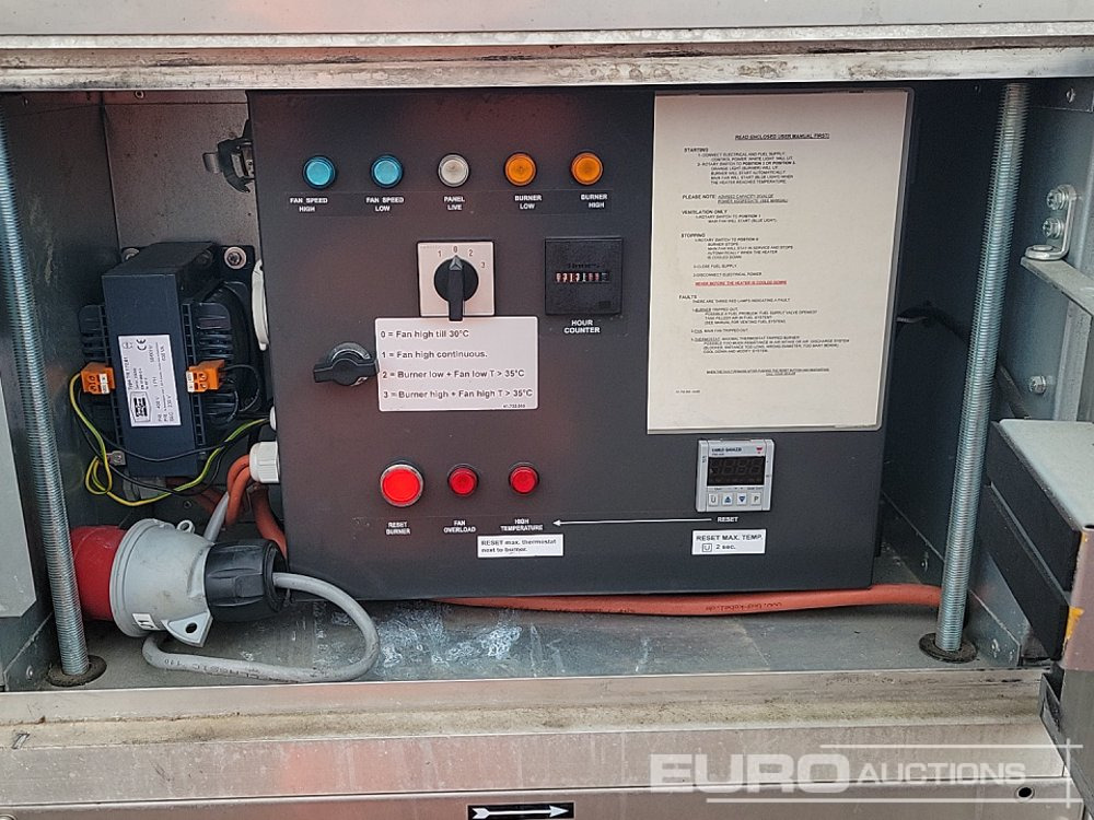 Echipamente de constructii Aggreko 200KW Indirect Diesel Fired Heater (2 of): Foto 11 Echipamente de constructii Aggreko 200KW Indirect Diesel Fired Heater (2 of): Foto 11