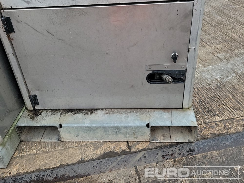 Echipamente de constructii Aggreko 200KW Indirect Diesel Fired Heater (2 of): Foto 14 Echipamente de constructii Aggreko 200KW Indirect Diesel Fired Heater (2 of): Foto 14