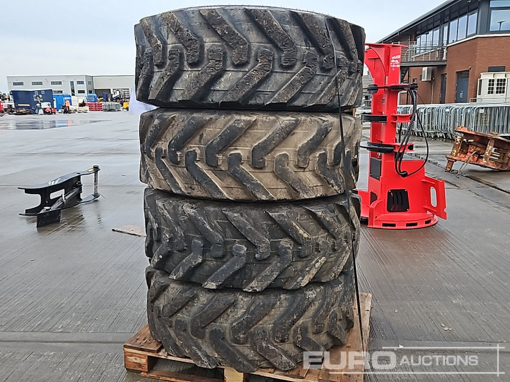 Alliance 400/80-24 Tyre (4 of) - Anvelopă: Foto 1 Alliance 400/80-24 Tyre (4 of) - Anvelopă: Foto 1