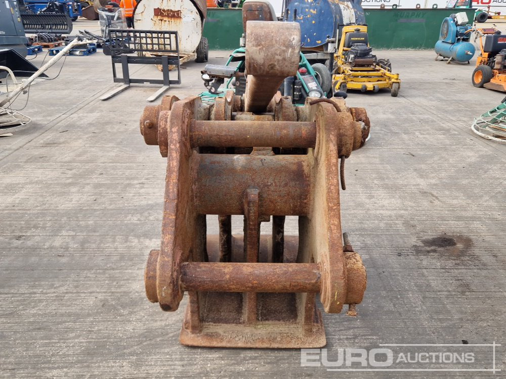 Strickland Manual Concrete Pulveriser 90mm Pin to suit 30 Ton Excavator - Ataşament pentru Excavator: Foto 4 Strickland Manual Concrete Pulveriser 90mm Pin to suit 30 Ton Excavator - Ataşament pentru Excavator: Foto 4