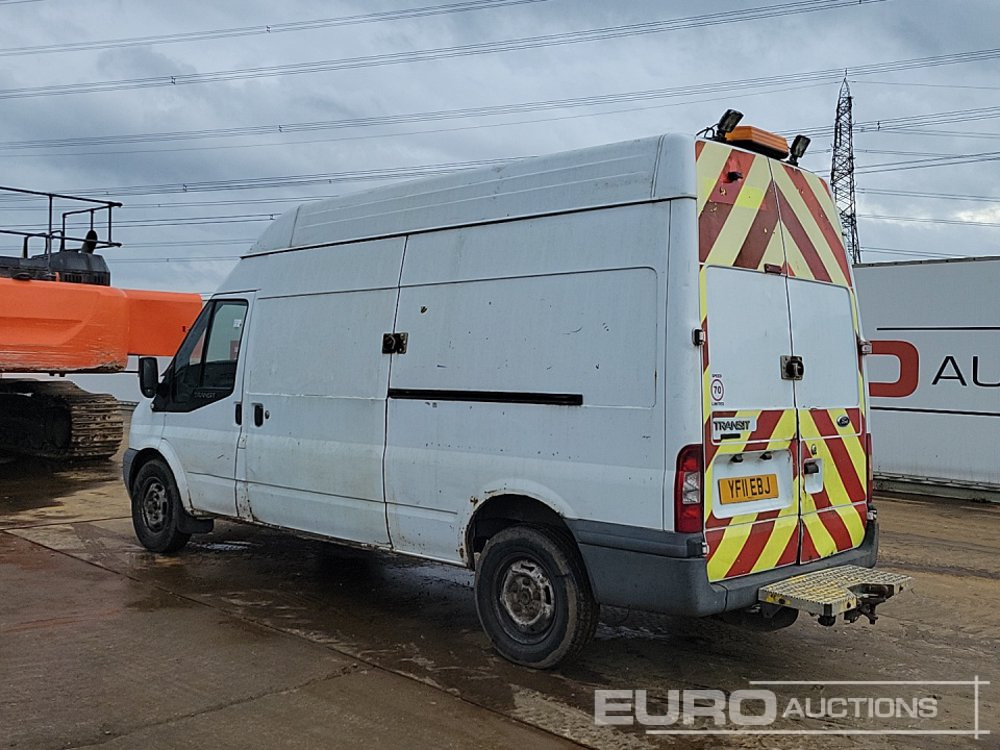 2011 Ford Transit T350 - Autoutilitară: Foto 4 2011 Ford Transit T350 - Autoutilitară: Foto 4