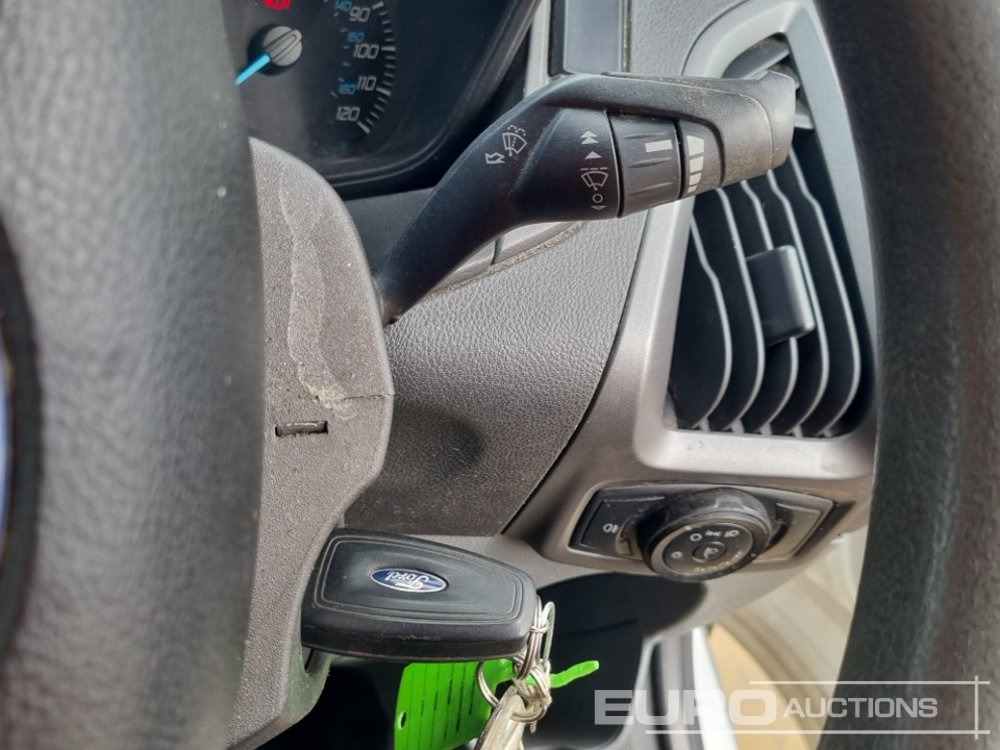 Autoutilitară 2013 Ford Transit Custom: Foto 28