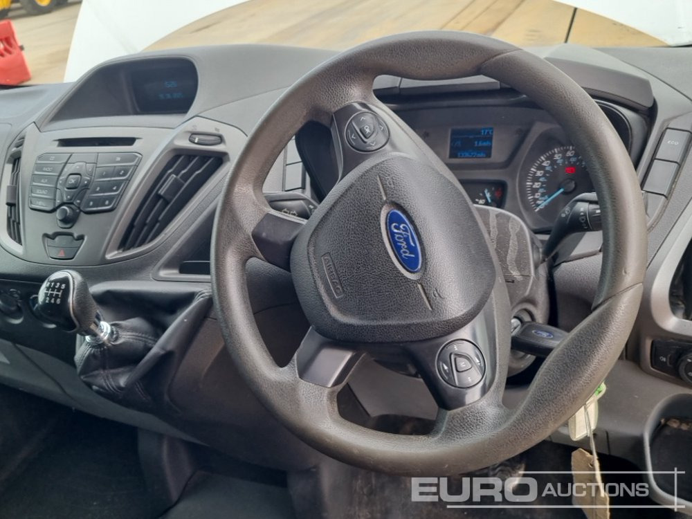 Autoutilitară 2013 Ford Transit Custom: Foto 30