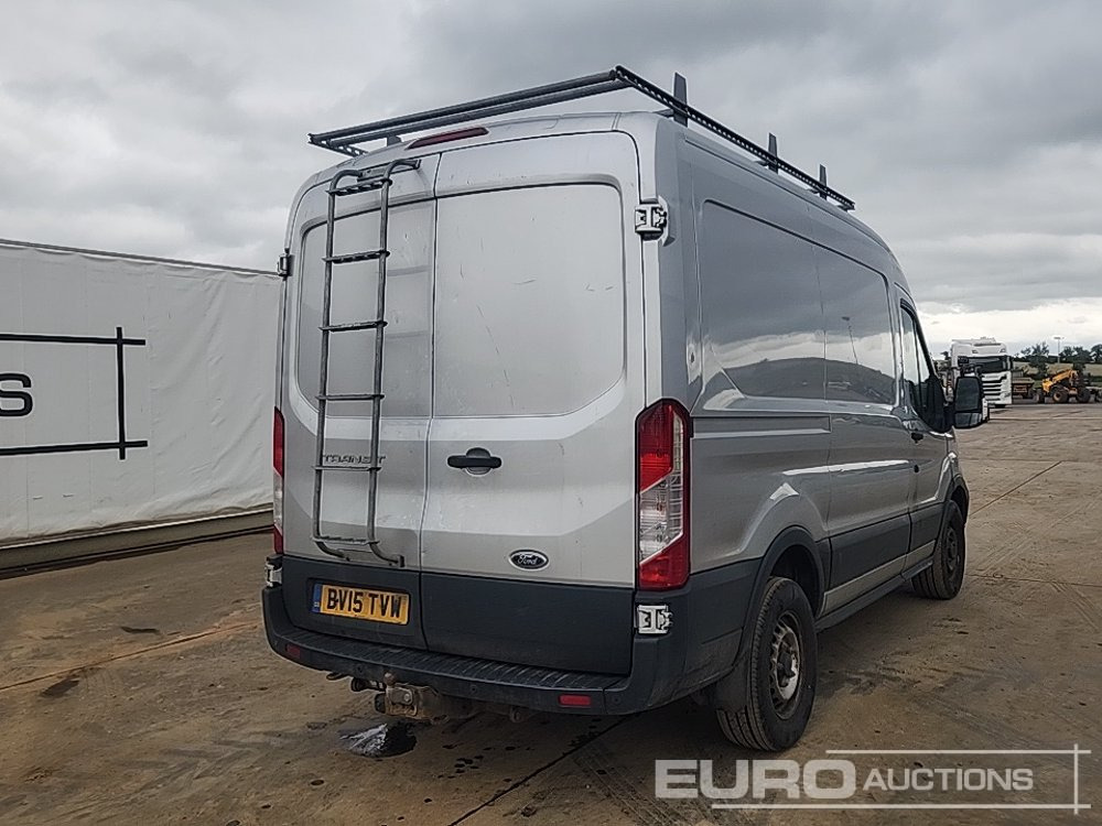 2015 Ford Transit - Autoutilitară: Foto 5 2015 Ford Transit - Autoutilitară: Foto 5