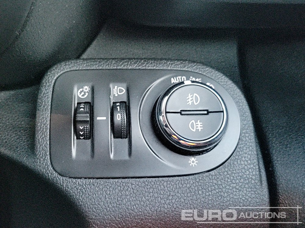 Autoutilitară 2020 Vauxhall Combo: Foto 39 Autoutilitară 2020 Vauxhall Combo: Foto 39