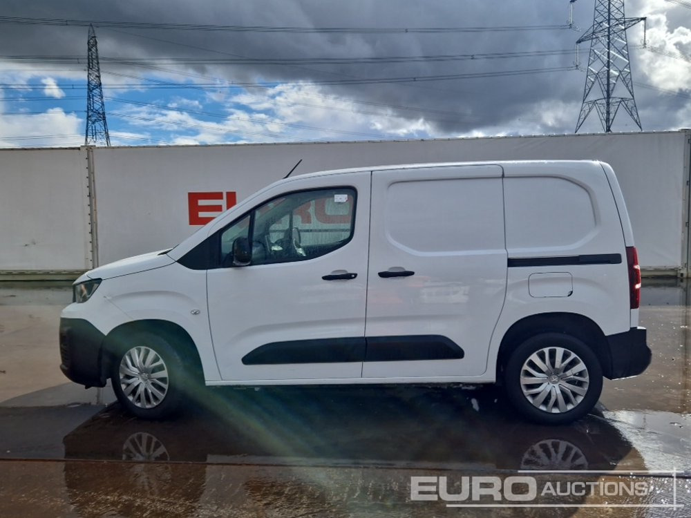 2022 Peugeot Partner - Autoutilitară: Foto 2 2022 Peugeot Partner - Autoutilitară: Foto 2