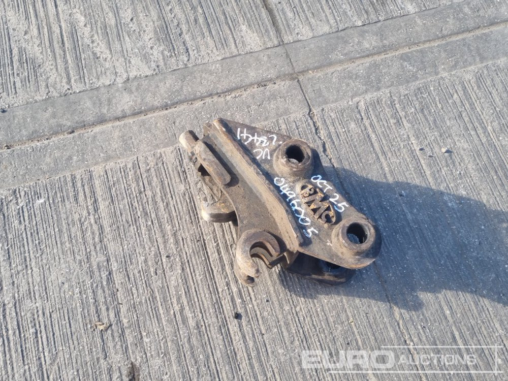 BMC Hydraulic Quick Hitch 40mm Pin to suit Mini Excavator - Cuplare rapidă: Foto 3 BMC Hydraulic Quick Hitch 40mm Pin to suit Mini Excavator - Cuplare rapidă: Foto 3