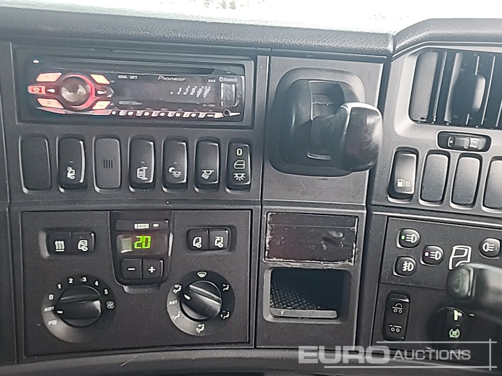 Cap tractor 2012 Scania R420: Foto 35