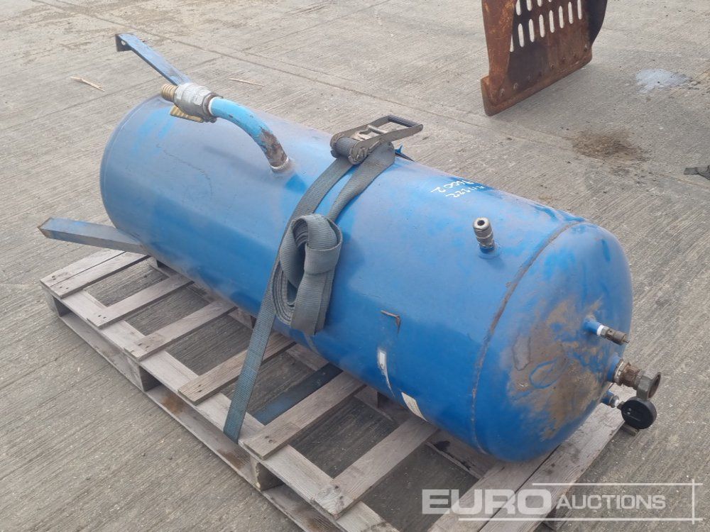 Echipamente de constructii Compressor Tank: Foto 7 Echipamente de constructii Compressor Tank: Foto 7