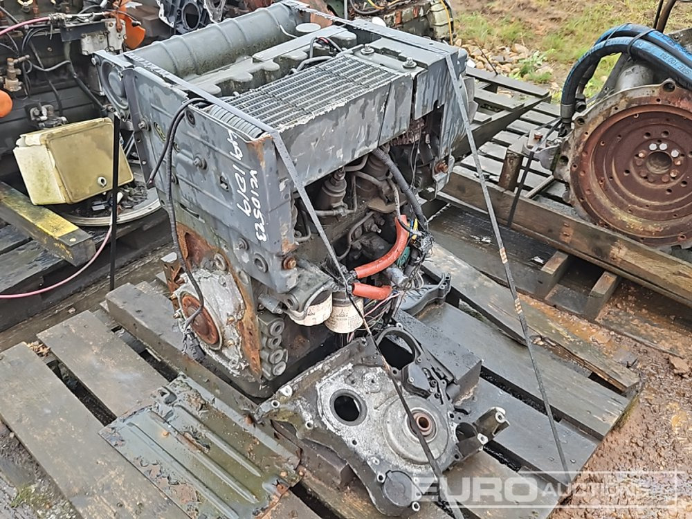 Deutz 3 Cylinder Engine - Motor: Foto 1 Deutz 3 Cylinder Engine - Motor: Foto 1