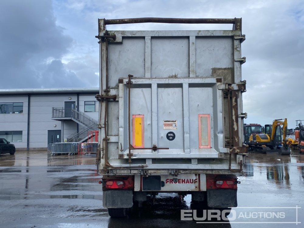 Fruehauf Tri Axle Bulk Tipping Trailer - Semiremorcă basculantă: Foto 4 Fruehauf Tri Axle Bulk Tipping Trailer - Semiremorcă basculantă: Foto 4