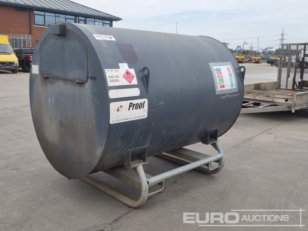 Fuel Proof 2000 Litre Bunded Fuel bowser, Eletric Pump, Fuel Meter - Rezervor de stocare: Foto 1 Fuel Proof 2000 Litre Bunded Fuel bowser, Eletric Pump, Fuel Meter - Rezervor de stocare: Foto 1