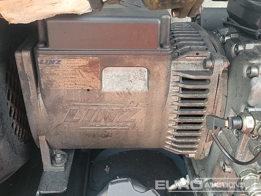 Turnul de iluminat Generac VB9: Foto 17 Turnul de iluminat Generac VB9: Foto 17