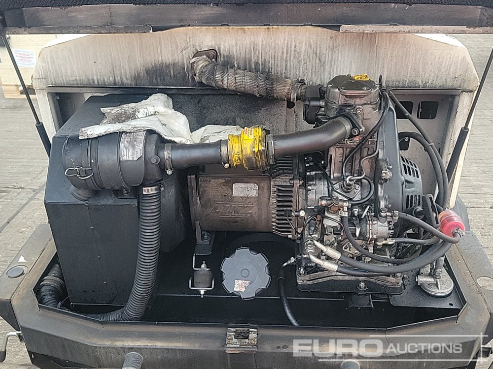 Turnul de iluminat Generac VB9: Foto 13 Turnul de iluminat Generac VB9: Foto 13