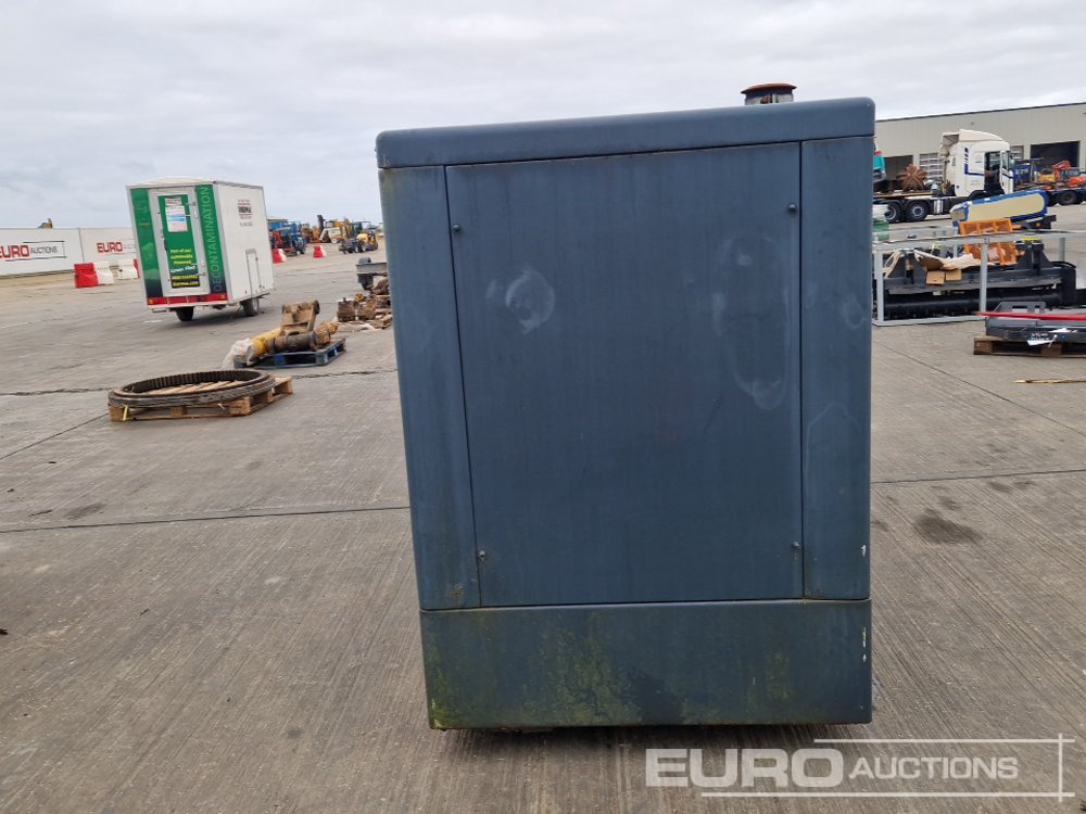 Generator, Iveco Engine - Generator electric: Foto 2 Generator, Iveco Engine - Generator electric: Foto 2