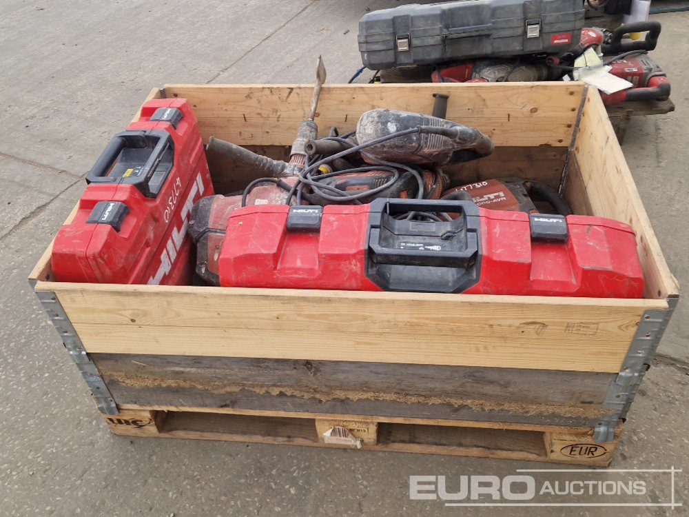 Hilti 110 Volt TE1000 Breaker (5 of), TE80 Hammer Drill/Breaker (2 of), TE60 Hammer Drill/Breaker (2 of) - Echipamente de constructii: Foto 4 Hilti 110 Volt TE1000 Breaker (5 of), TE80 Hammer Drill/Breaker (2 of), TE60 Hammer Drill/Breaker (2 of) - Echipamente de constructii: Foto 4