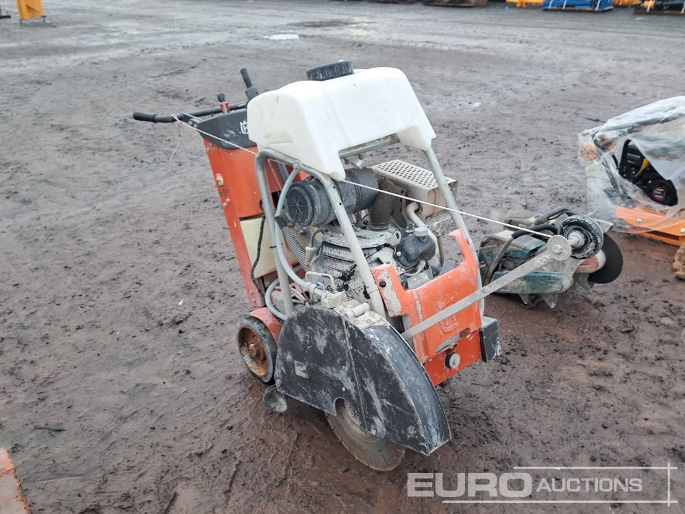 Husqvarna FS524
FS524 - Maşină de asfaltat: Foto 4 Husqvarna FS524
FS524 - Maşină de asfaltat: Foto 4