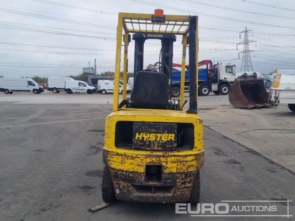 Hyster Diesel Forklift, 3 Stage Free Lift Mast, Side Shift, Forks (Runs, Slow Drive) - Motostivuitor: Foto 4 Hyster Diesel Forklift, 3 Stage Free Lift Mast, Side Shift, Forks (Runs, Slow Drive) - Motostivuitor: Foto 4