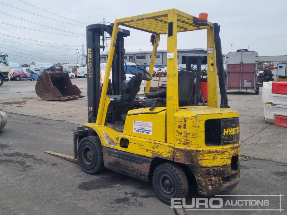 Hyster Diesel Forklift, 3 Stage Free Lift Mast, Side Shift, Forks (Runs, Slow Drive) - Motostivuitor: Foto 3 Hyster Diesel Forklift, 3 Stage Free Lift Mast, Side Shift, Forks (Runs, Slow Drive) - Motostivuitor: Foto 3